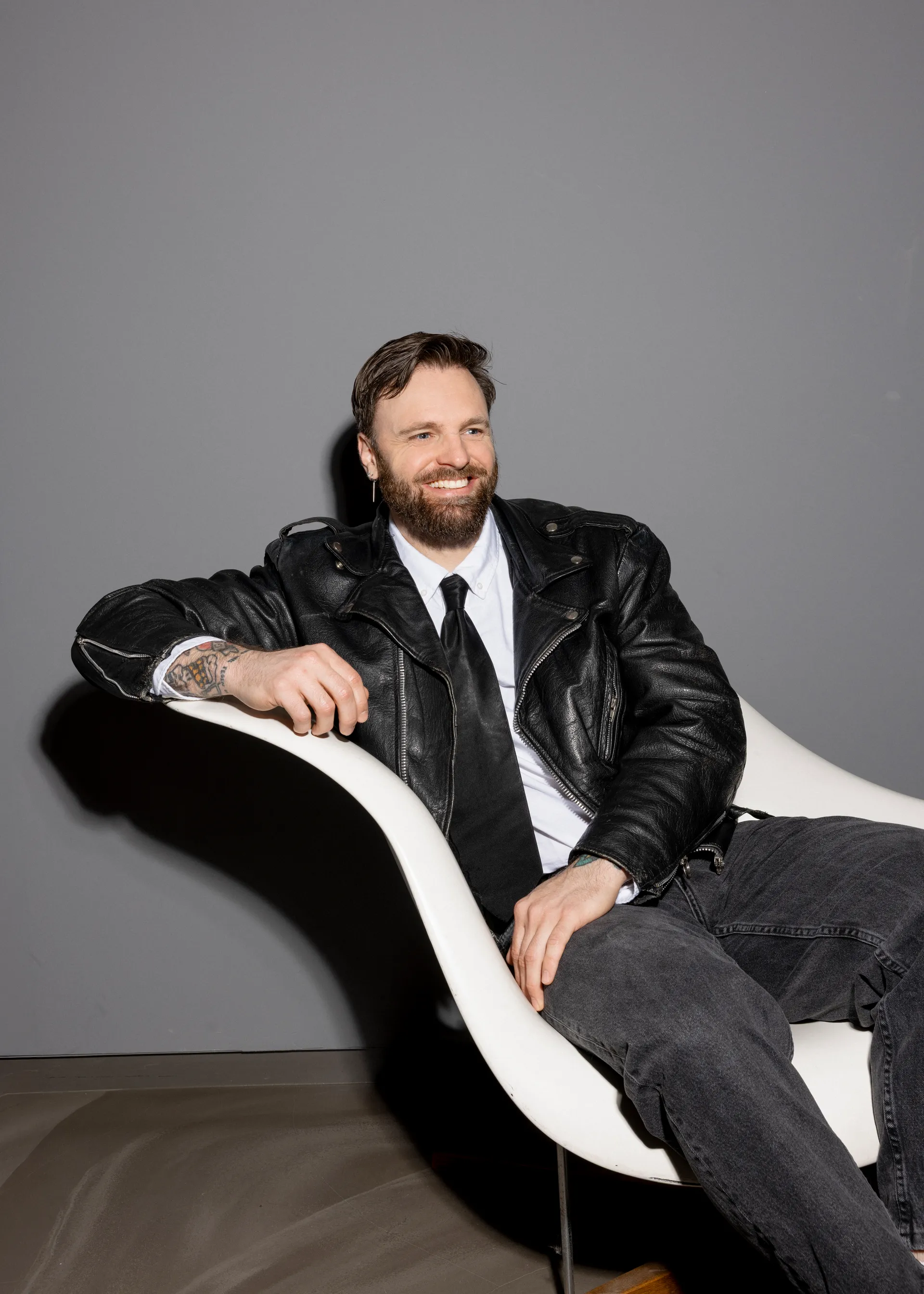 Afbeelding van Tim Hofman: 'Ik heb mijn werk lang als een wedstrijd gezien: ik wil winnen, maar eigenlijk vervult het nooit'