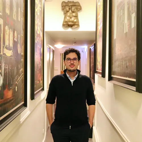 Avond op de Wallen met Dylan (27), baas van Casa Rosso: ‘Je moet het een keer meegemaakt hebben'