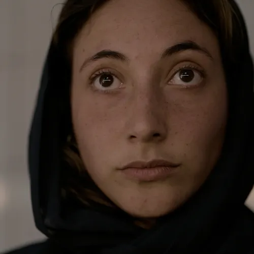 Nadia (34): 'Ik ben als veertienjarige zonder documenten achtergelaten in Afghanistan' | Gedwongen Geloften