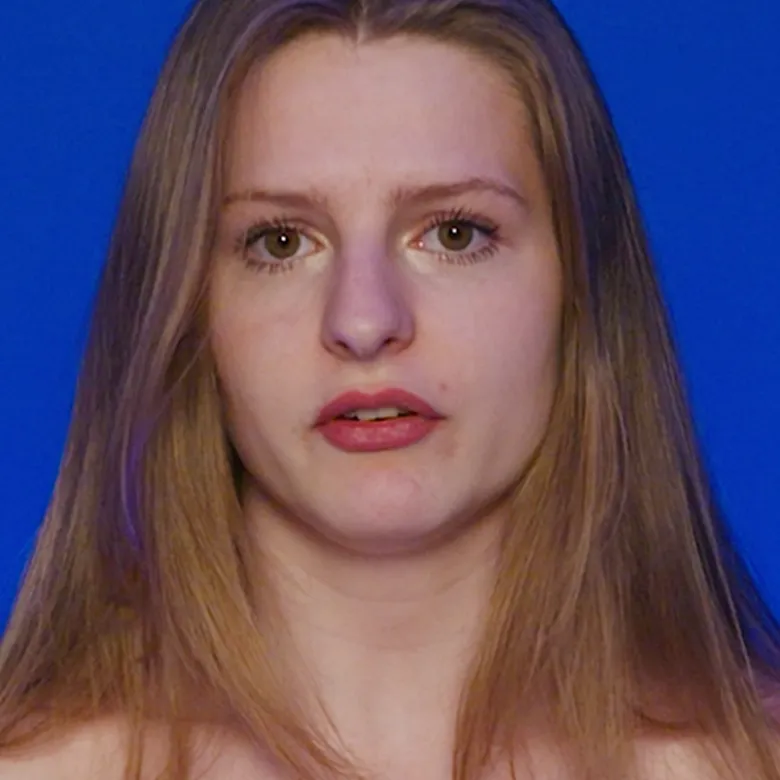 Afbeelding van Sophia (18) over emancipatie en seksisme: ‘Mannen zijn vaak de kogel, maar degenen die de trekker overhalen, dat zijn wij allemaal’