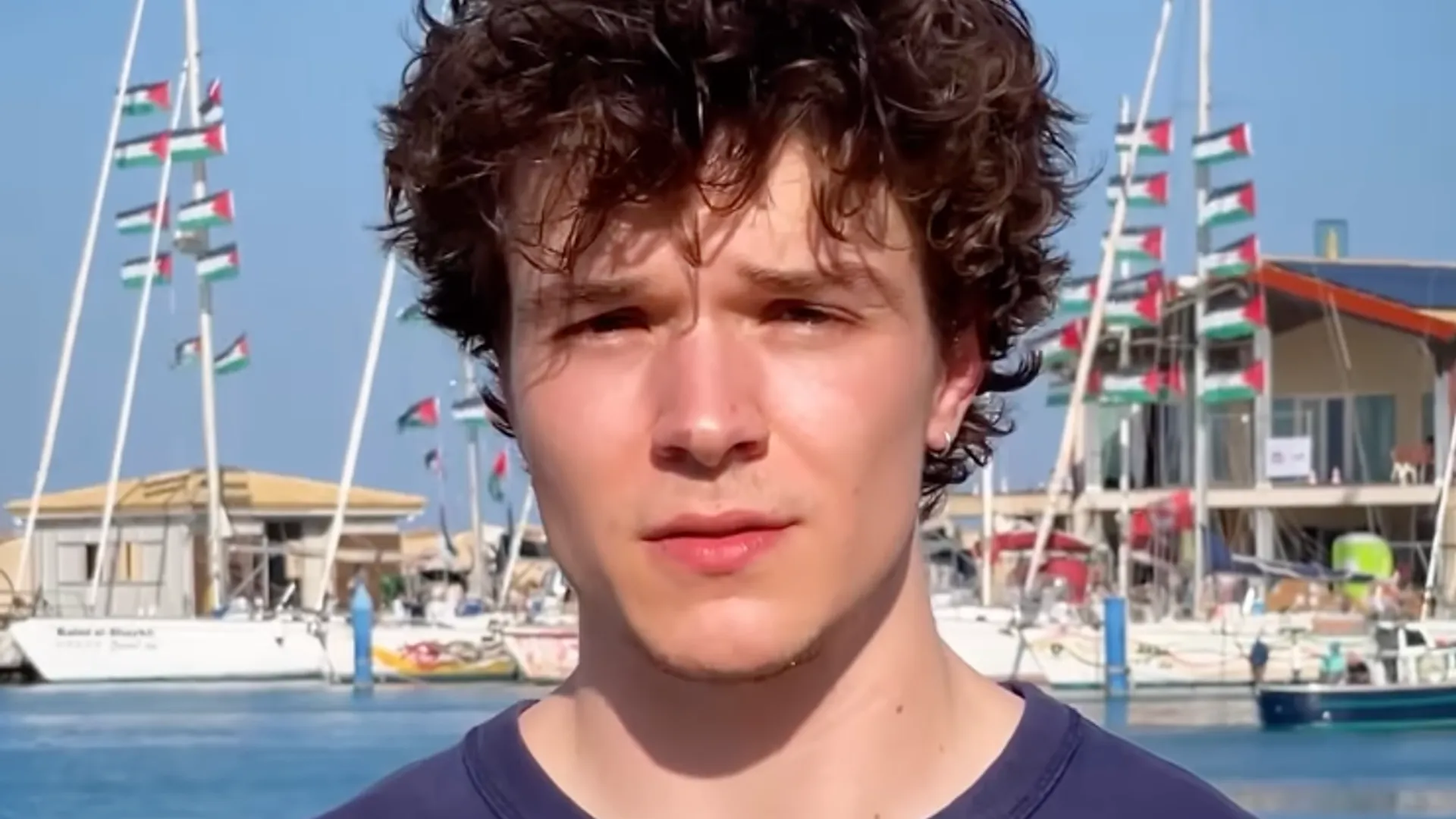 Gijs Sanders gearresteerd door militaire strijdkrachten tijdens verslaglegging Gaza-Flotilla