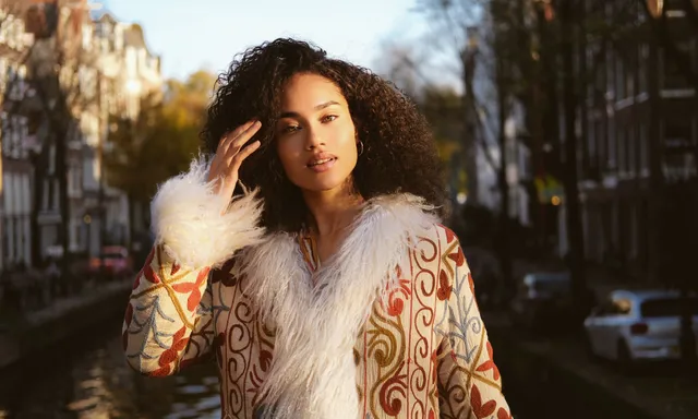 Afbeelding van Daisy (27) voelt zich alleen tussen de mensen: ‘Ik mis een diepere laag’