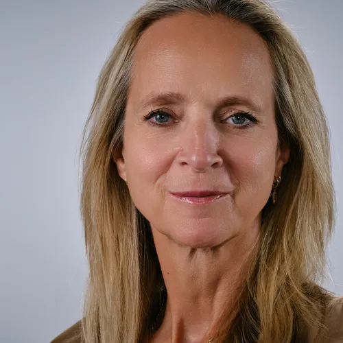 Afbeelding van Floortje Dessing weer op televisie: 'Alsof je terug bent na een heel lange, mislukte vakantie'