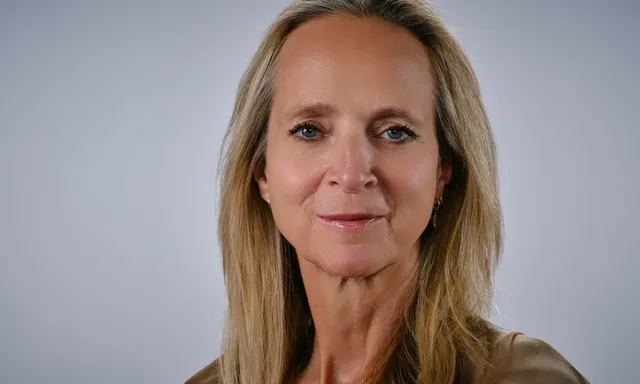 Afbeelding van Floortje Dessing weer op televisie: 'Alsof je terug bent na een heel lange, mislukte vakantie'