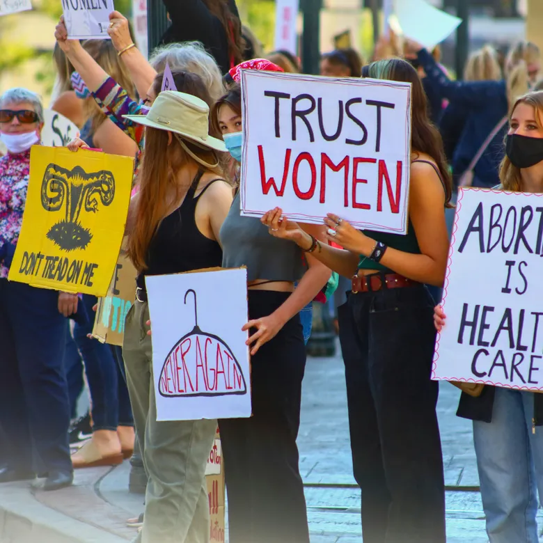 Afbeelding van Moet je een arts spreken voordat je de abortuspil krijgt?