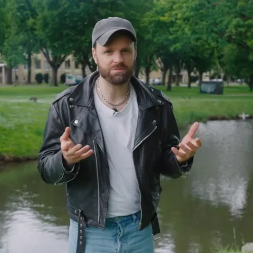 BOOS: Kevin deelde deepfakes van vrouwen: wij confronteren hem