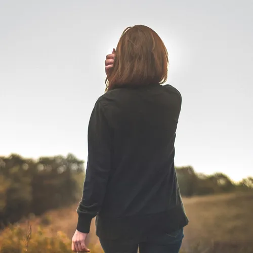 Afbeelding van Fatima heeft PMDD: ‘Twee weken per maand wil ik dood’