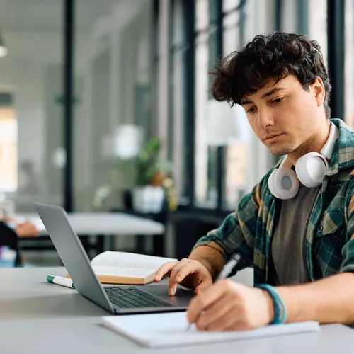 Afbeelding van Leren voor (eind)examens of tentamens? Met deze tips leer je wél effectief: