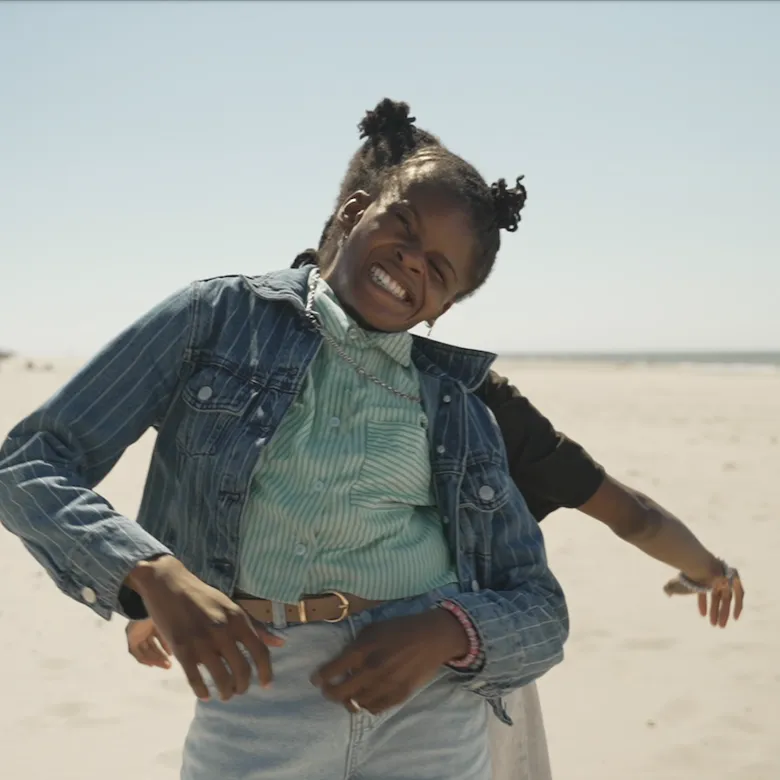 Afbeelding van Sheneeva en Chenelva (24) zijn Siamese tweeling: 'We kunnen niet gescheiden worden'