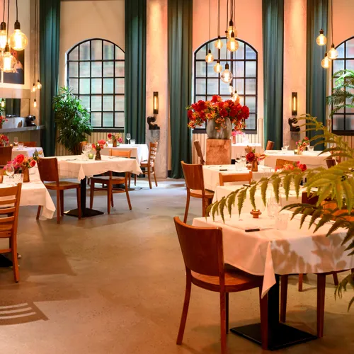 First Dates: eten in het restaurant als achtergrondeter? Dit is je kans!