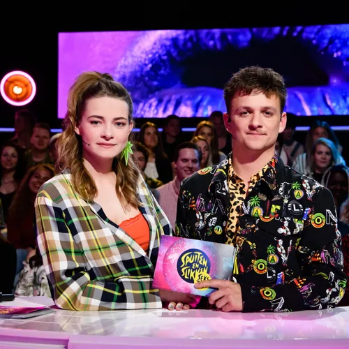 Afbeelding van 20 jaar Spuiten en Slikken: ‘We zijn een keer vier weken offline gehaald omdat we te veel naakt lieten zien’