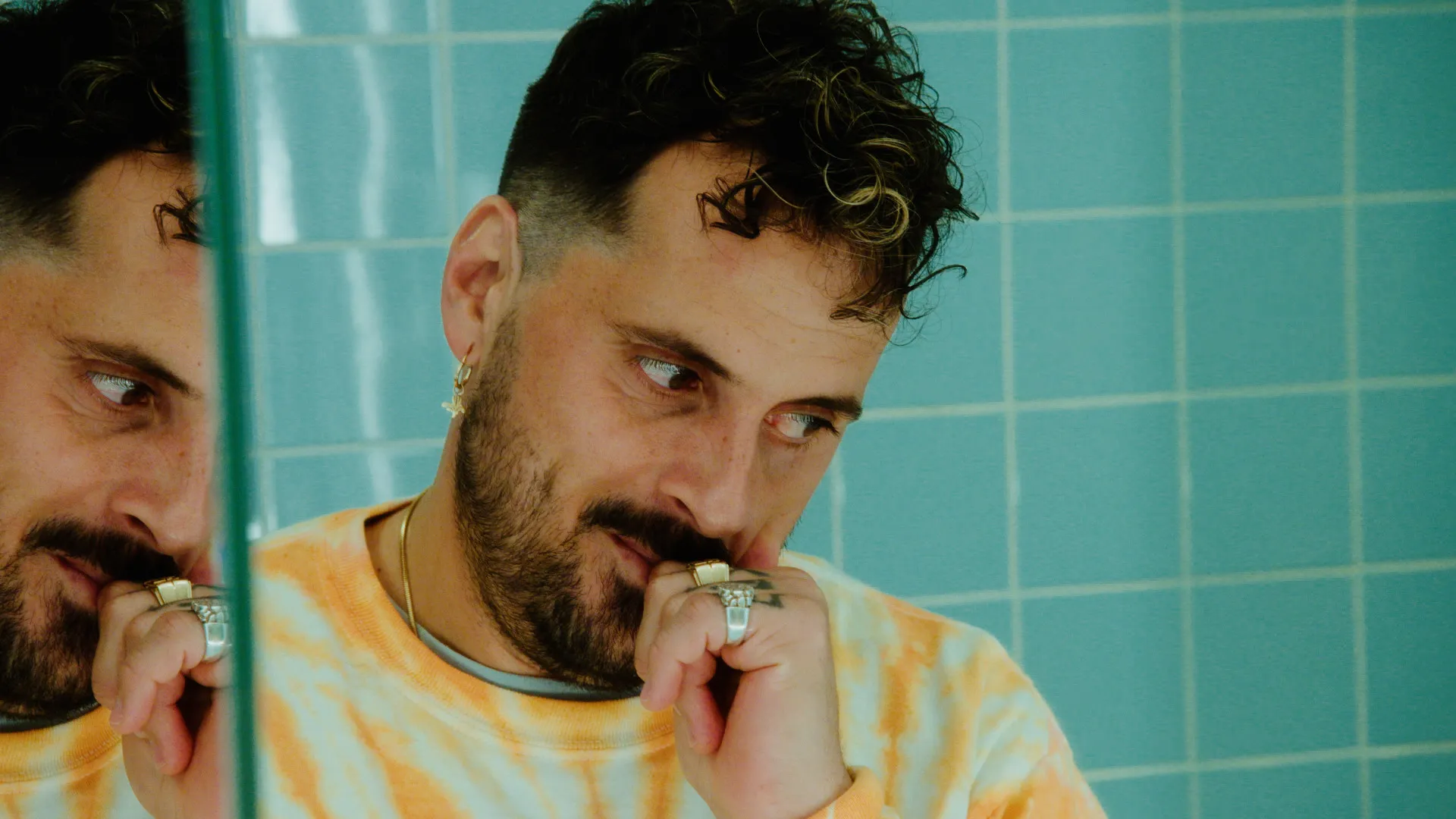 1920_nozem_droom_1160.01_19_30_03.still001