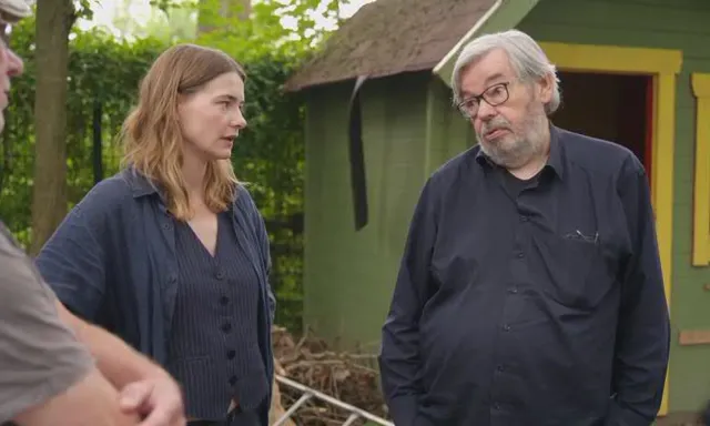 Afbeelding van Emma en Maarten bezoeken een speeltuin: 'Kinderen vallen te weinig'
