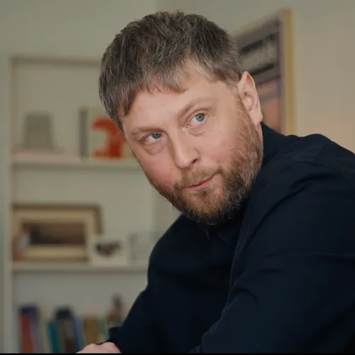 Jeroen Pen was verslaafd aan speedpillen voor ADHD: ‘Ik slikte vier weken medicatie in drie dagen’