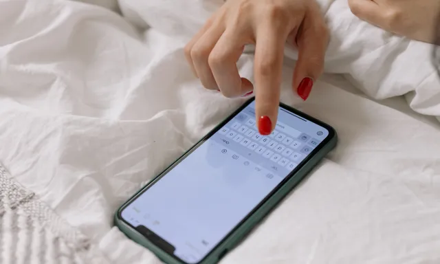 Afbeelding van Anna werd slachtoffer van online seksueel geweld: ‘Ik heb nooit toestemming gegeven'