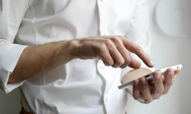 Afbeelding van Test: weet jij van welke politicus de tweet is?