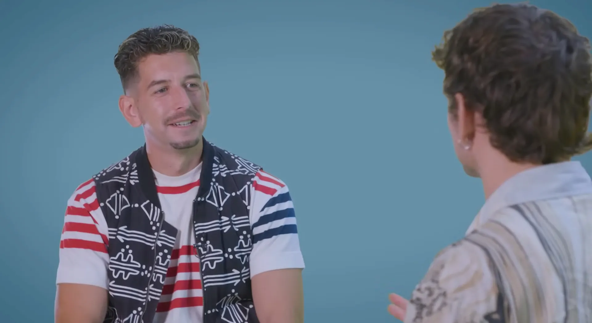 Afbeelding van Tim zat 1,5 jaar in een Filipijnse gevangenis door joint: ‘Ik moest mijn schoenen ruilen tegen eten’