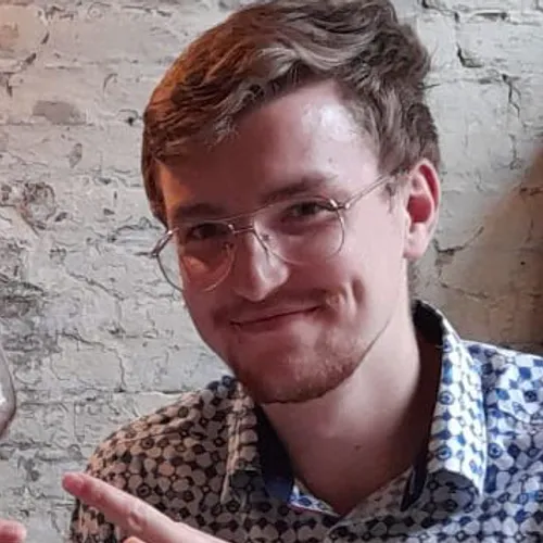 Afbeelding van Michael (22) overleed, na een afterparty, in de Groningse gracht: 'Hij was een sociale kameleon' | Van de Wereld