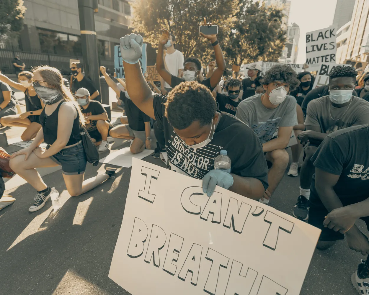 Afbeelding van Hoe is de situatie in Nederland een jaar na de Black Lives Matter-protesten?