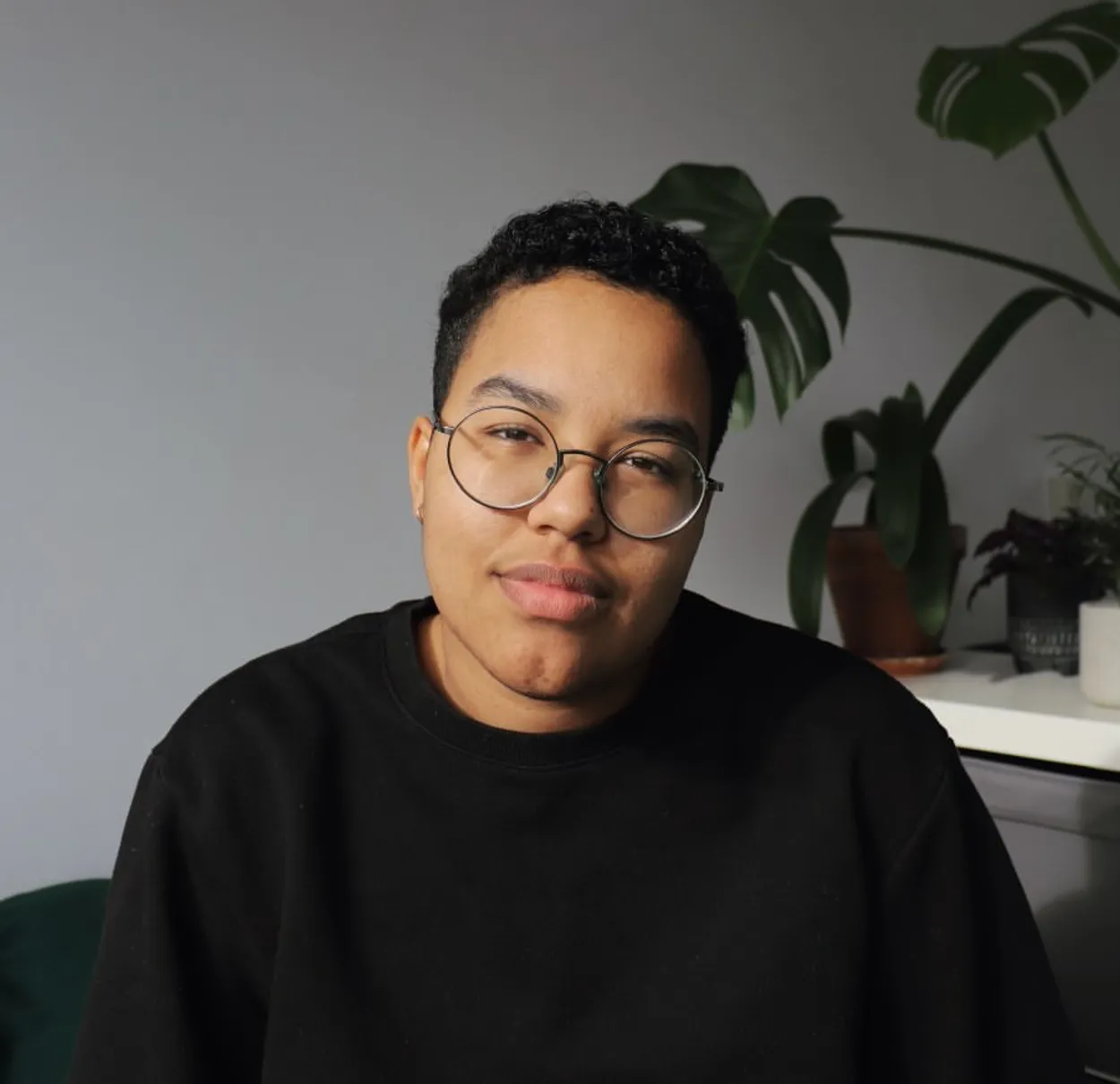 Afbeelding van Waarom doet het gebruik van een deadname pijn?