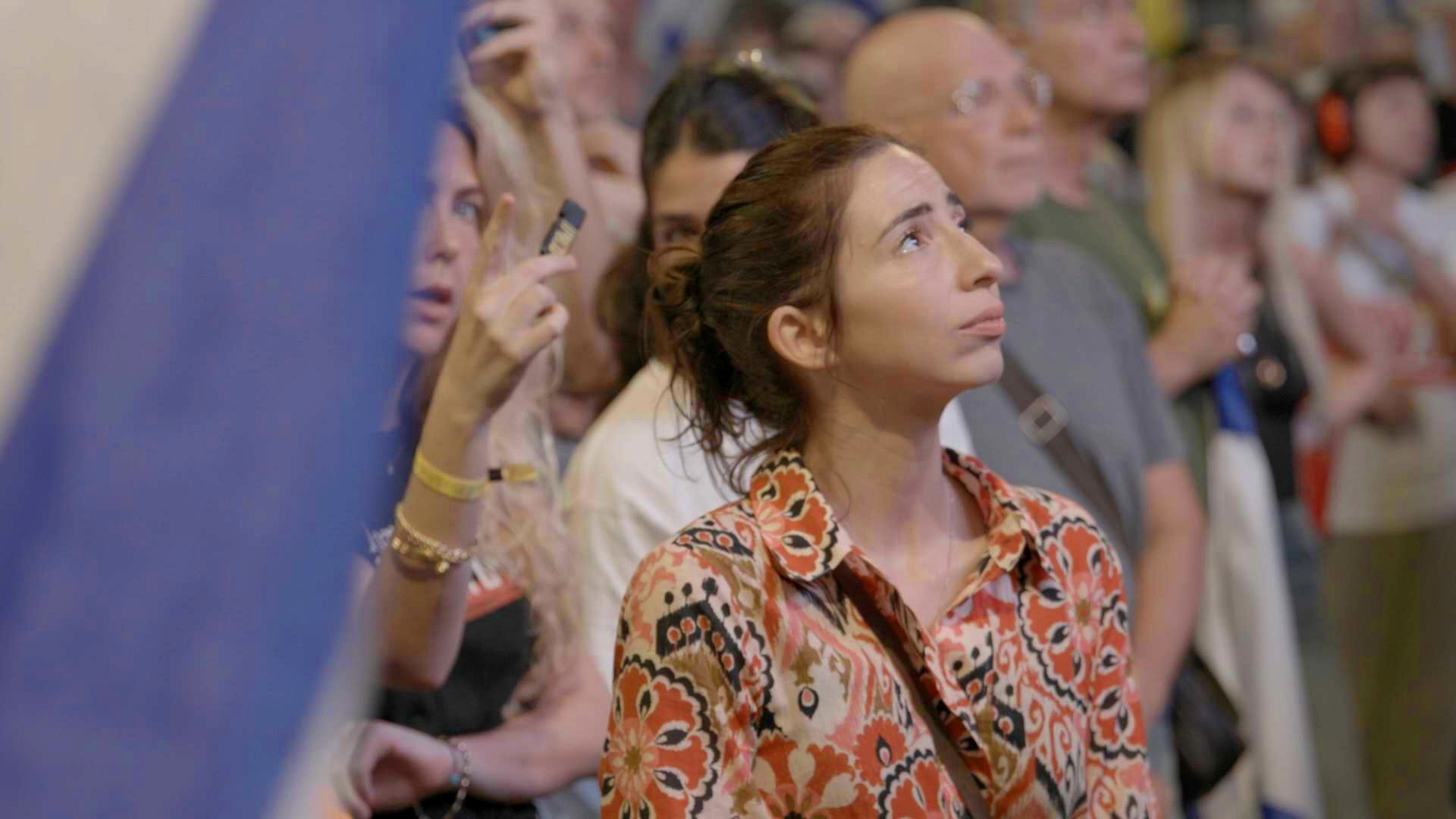 Natascha van Weezel tijdens een demonstratie in Tel Aviv