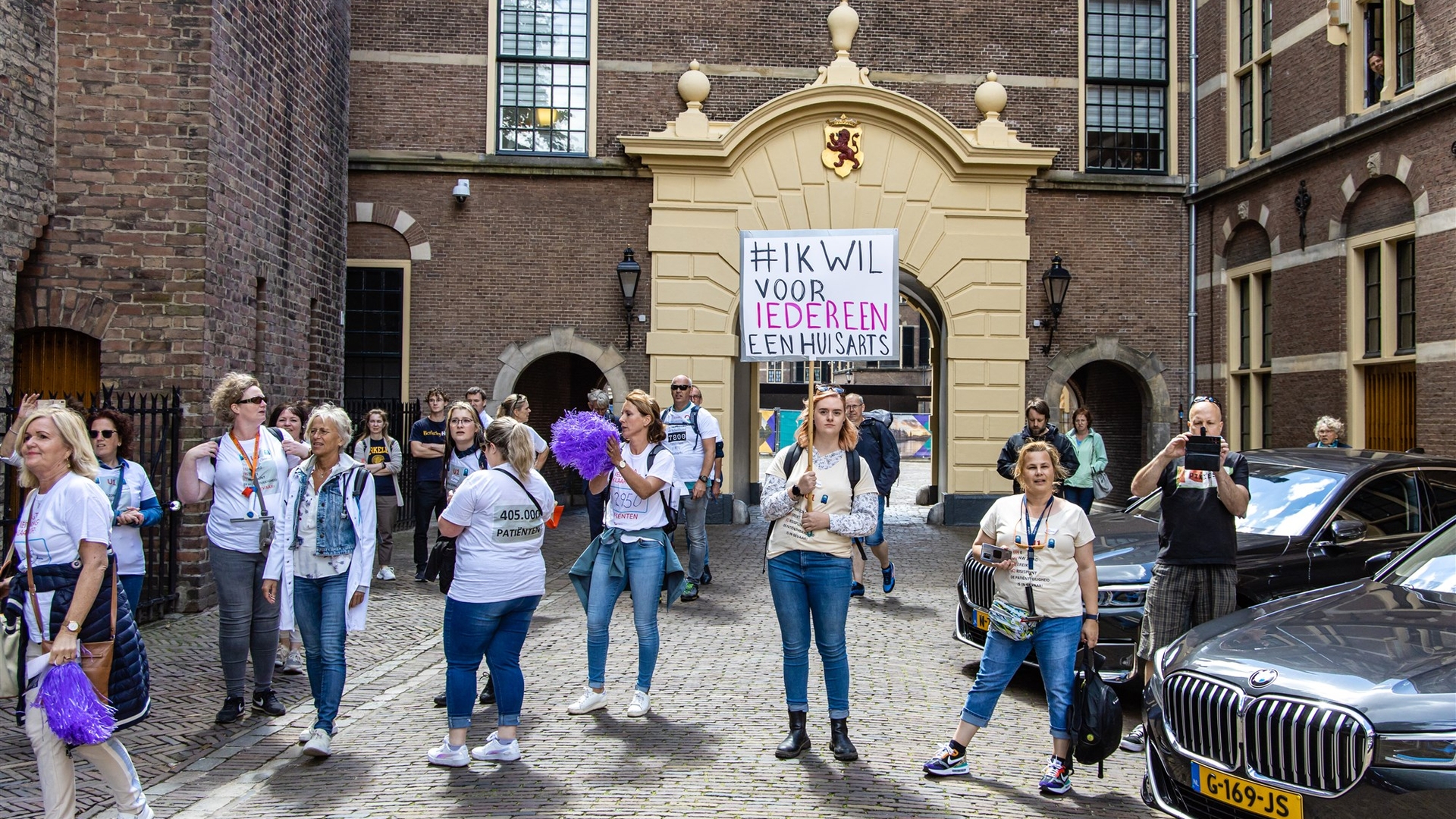 Huisartsen protesteren bij het Binnenhof