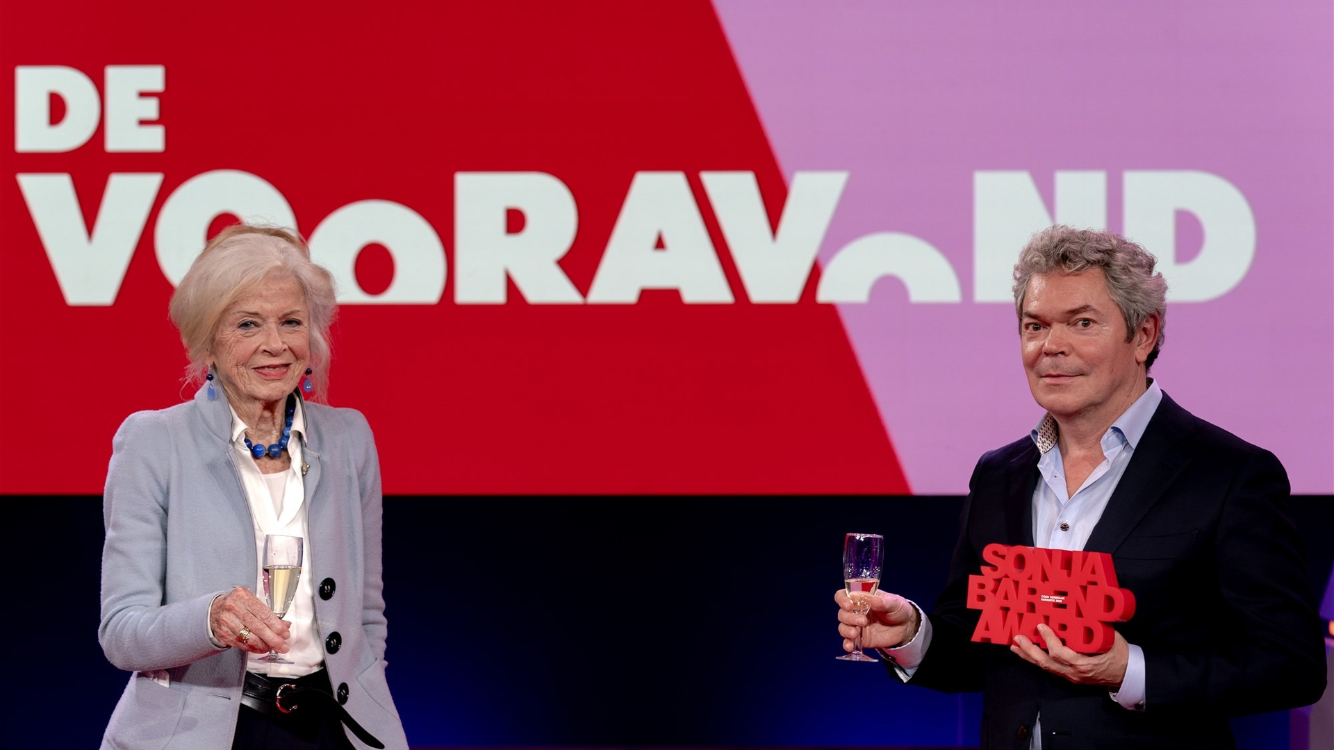 Coen Verbraak wint Sonja Barend Award 2020