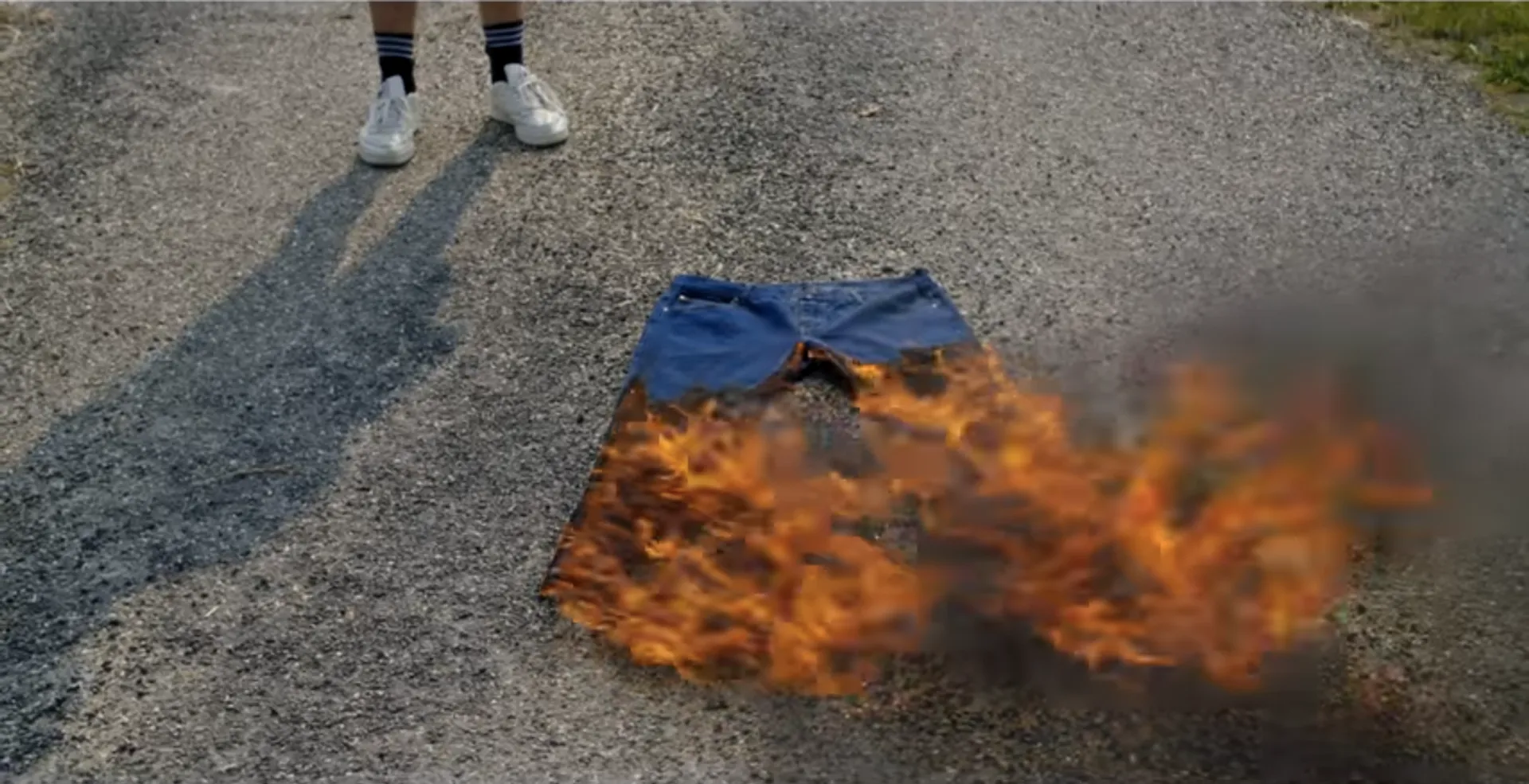 Afbeelding van Hoezo mogen jongens niet met een korte broek naar het Calvijn College?