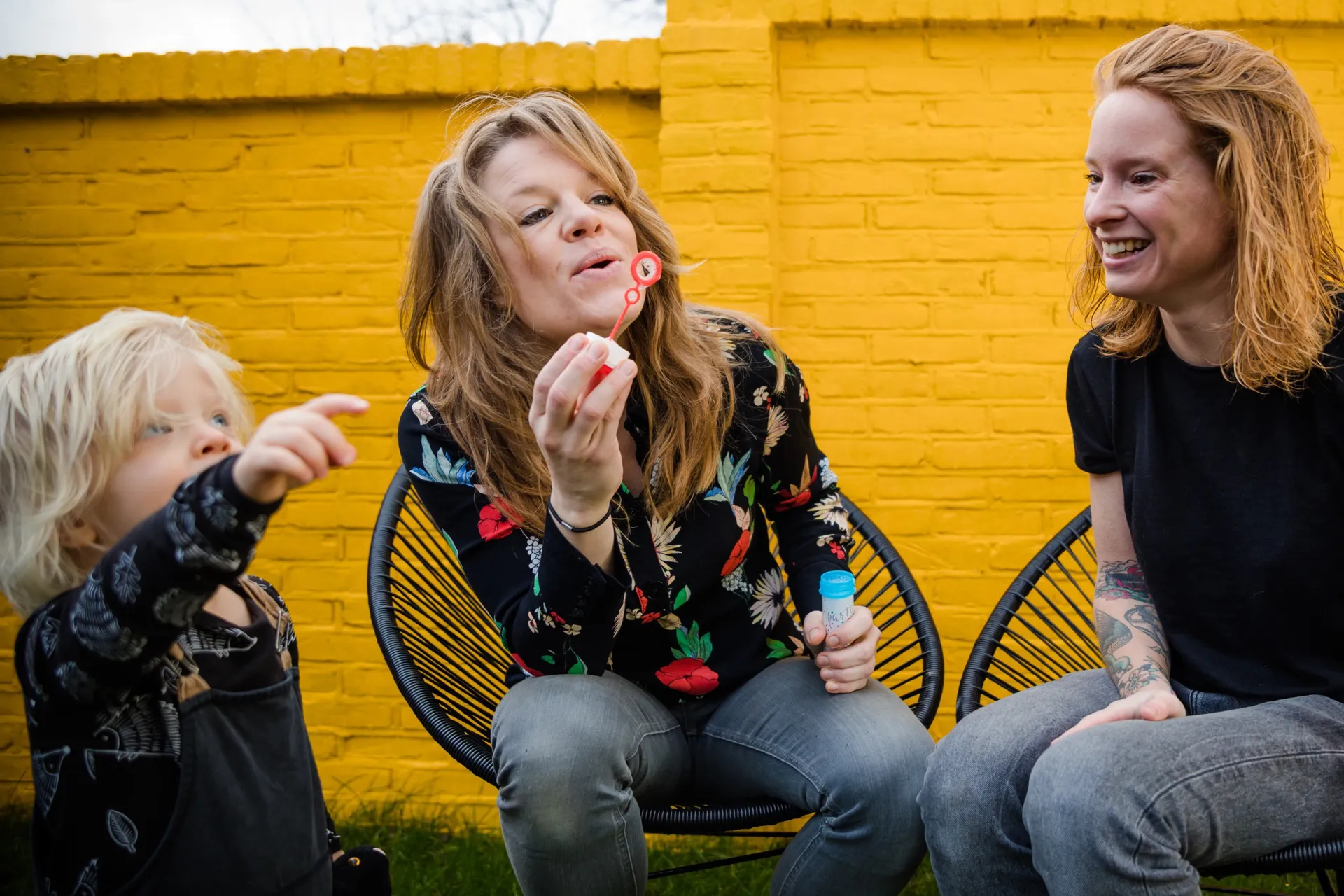 Afbeelding van Hoe is het voor een kind om op te groeien met twee moeders?