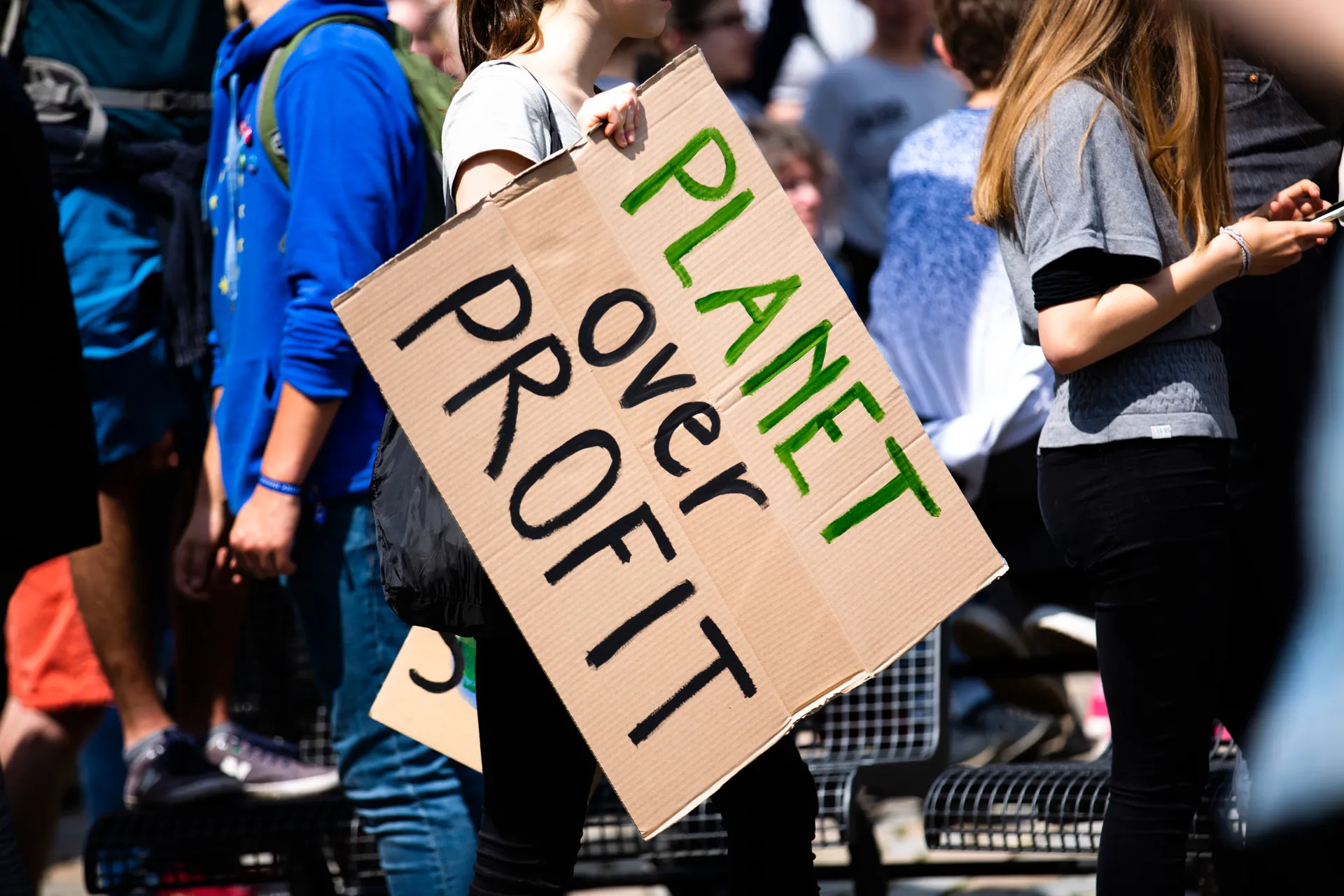 Afbeelding van Wat gebeurt er als een klimaatactivist aandelen in Shell koopt?