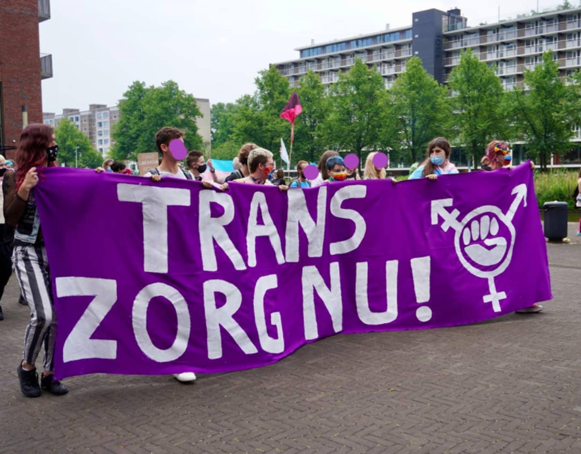 Afbeelding van Welke teksten maakten indruk tijdens de #transzorgnu-demonstratie?
