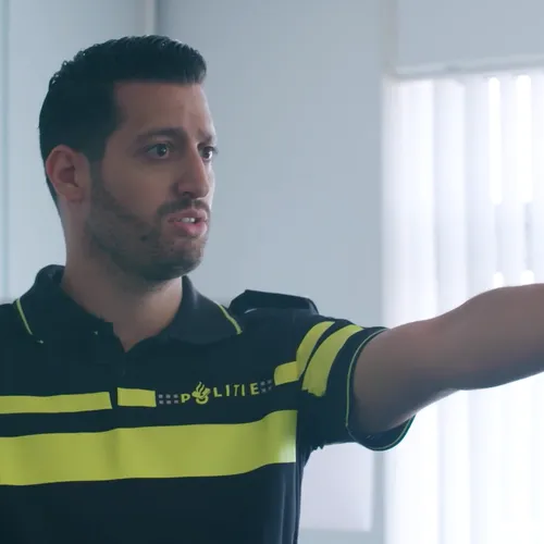 Hoe ga je als agent om met racisme?