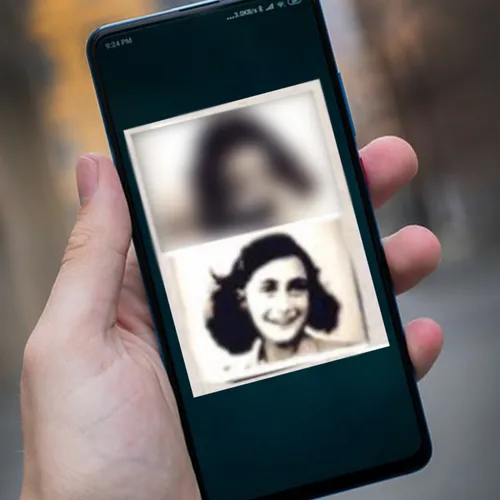 Waarom delen jongeren een plaatje van een cokesnuivende Anne Frank?