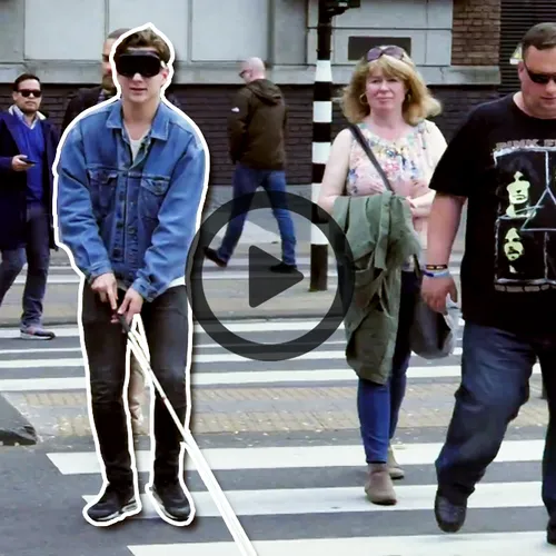 Liever doof of blind?