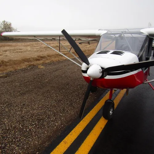 Pubers stelen vliegtuig en maken joyride door de wolken