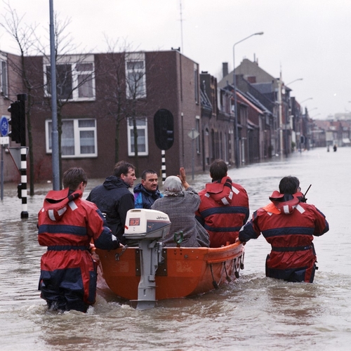 Hoog Water: Wat hebben we geleerd van de Watersnood van 1995?
