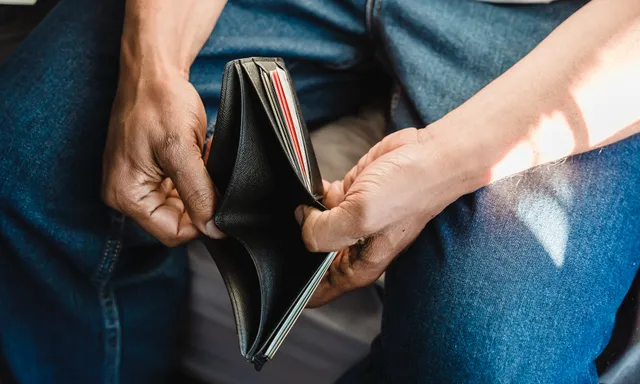 Afbeelding van Wanneer leef je onder de armoedegrens?