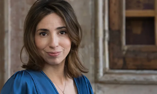 Afbeelding van Natascha van Weezel over intergenerationeel trauma: 'Ik heb de angst in de ogen van mijn grootouders gezien'